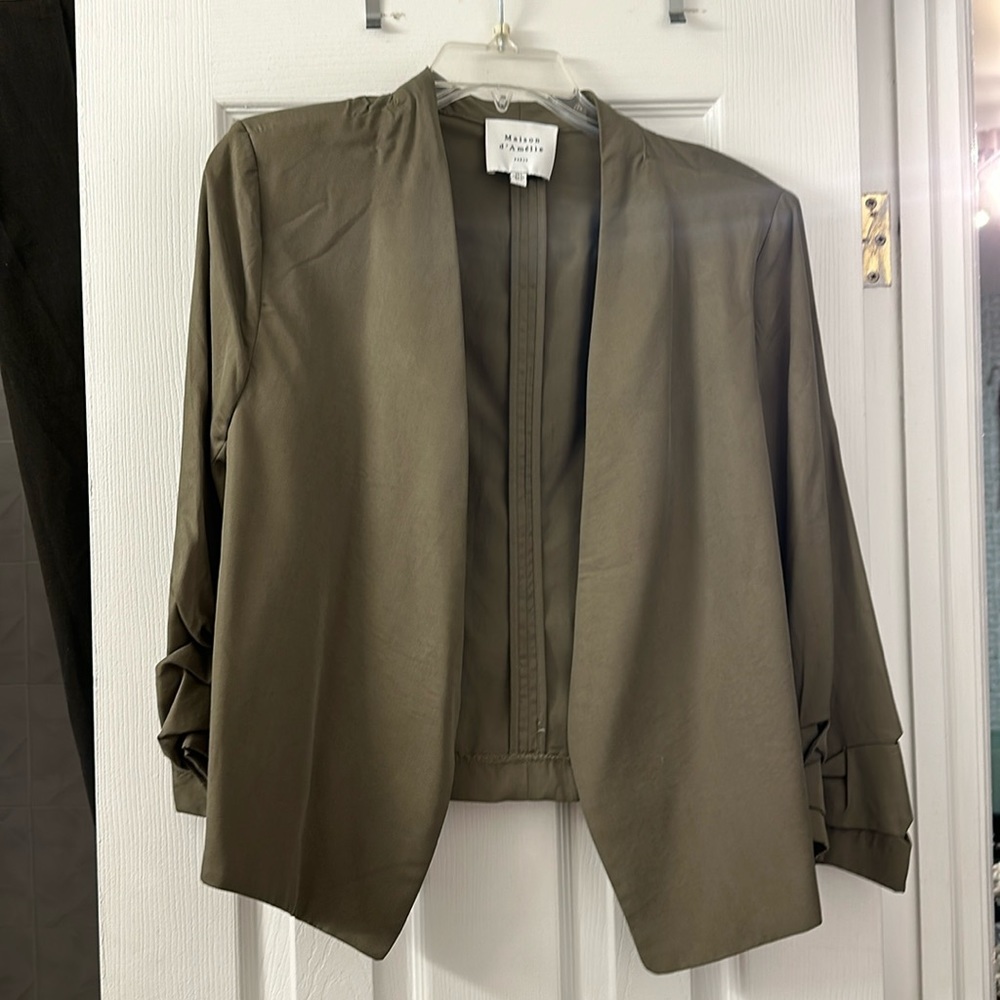 Maison d’Amelie women’s 3/4 ruched hunter green blazer